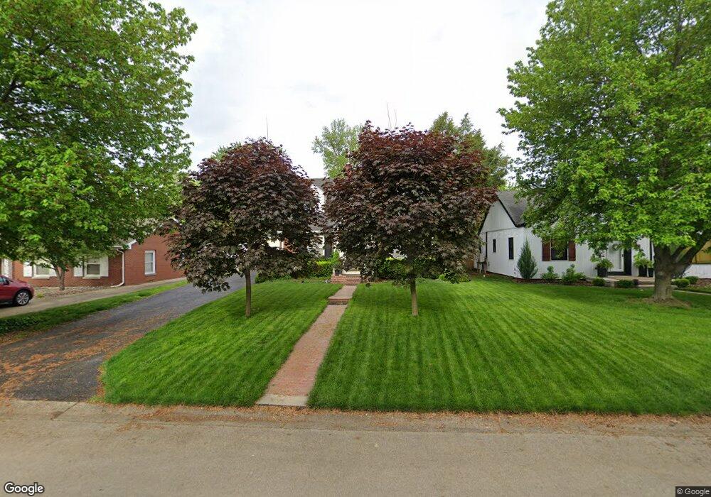 33 Elm Ridge, Mattoon, IL 61938 - photo 1