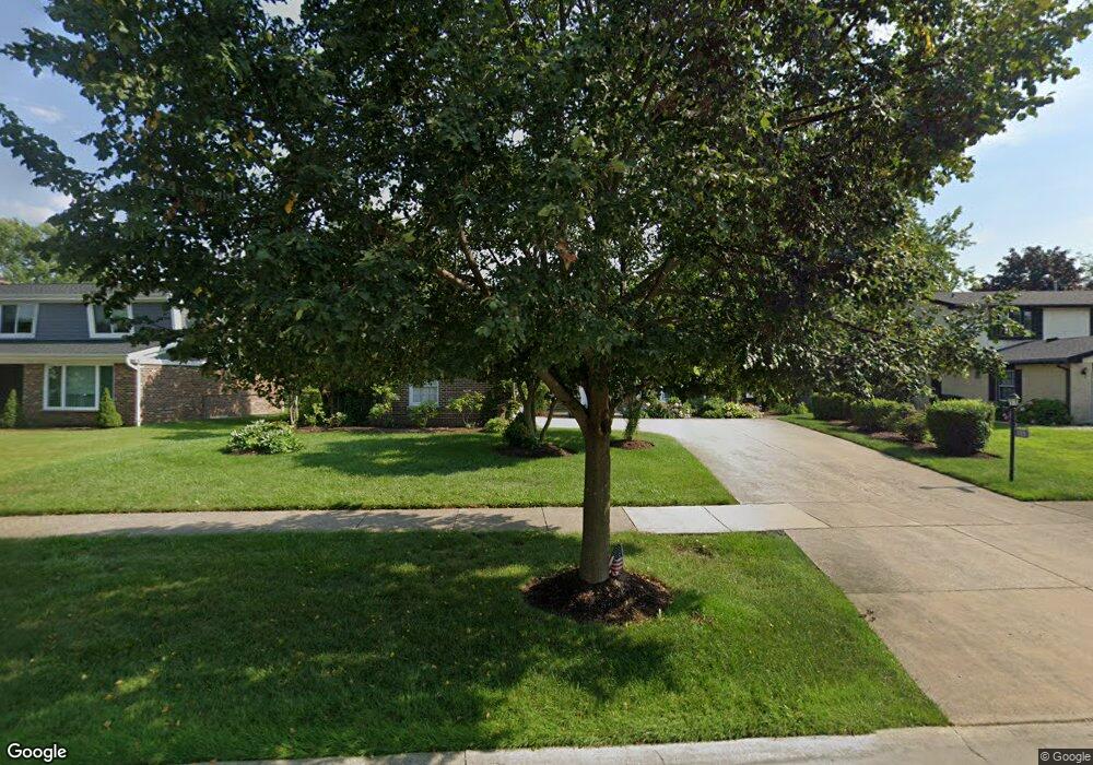 3725 Winnetka Rd, Glenview, IL 60026 - photo 1