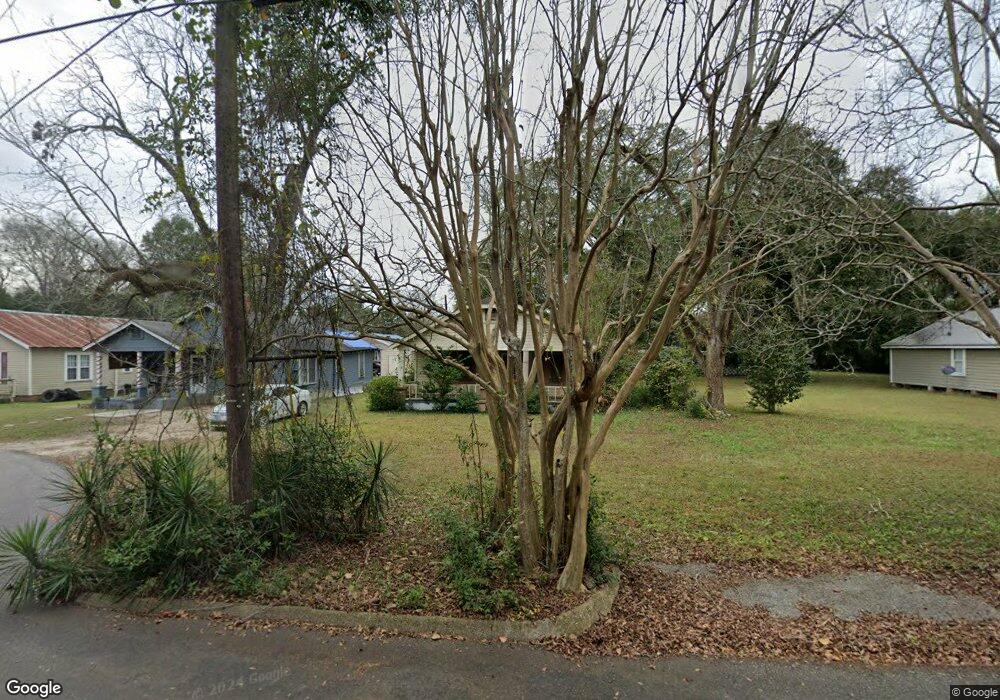 436 Riverside Dr, Eufaula, AL 36027 - photo 1