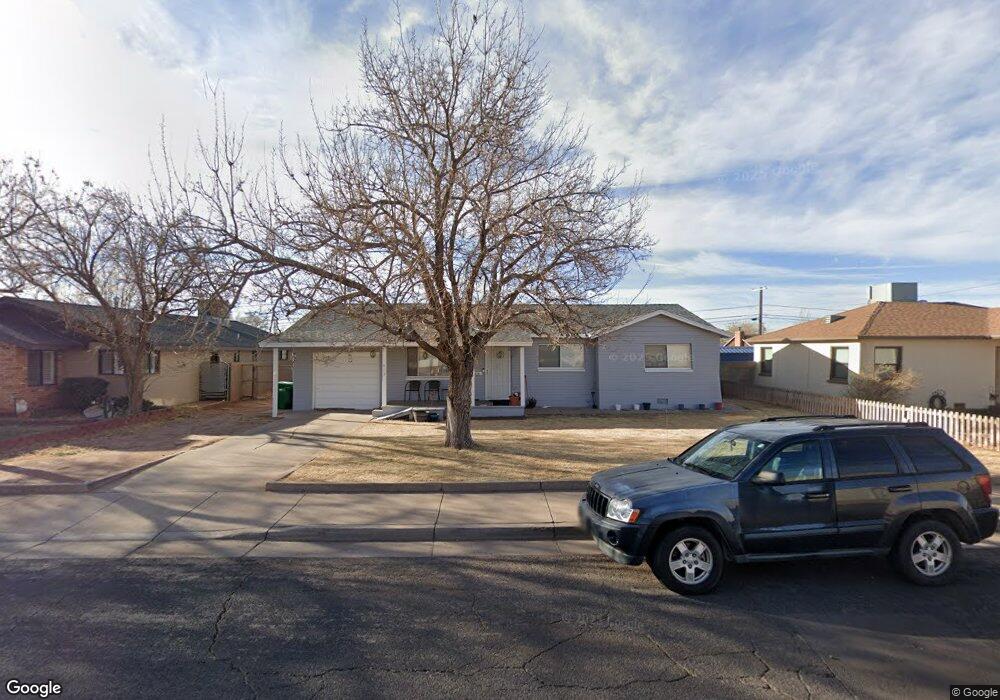 415 Henderson St, Winslow, AZ 86047 - photo 1