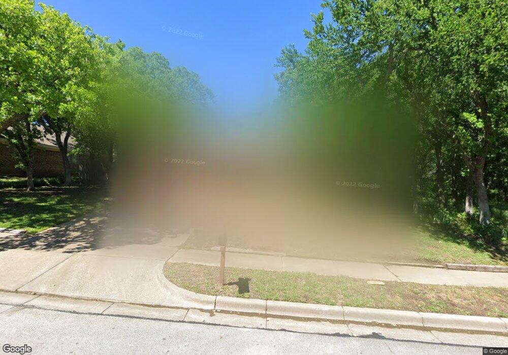 1411 Donna Ln, Bedford, TX 76022 - photo 1