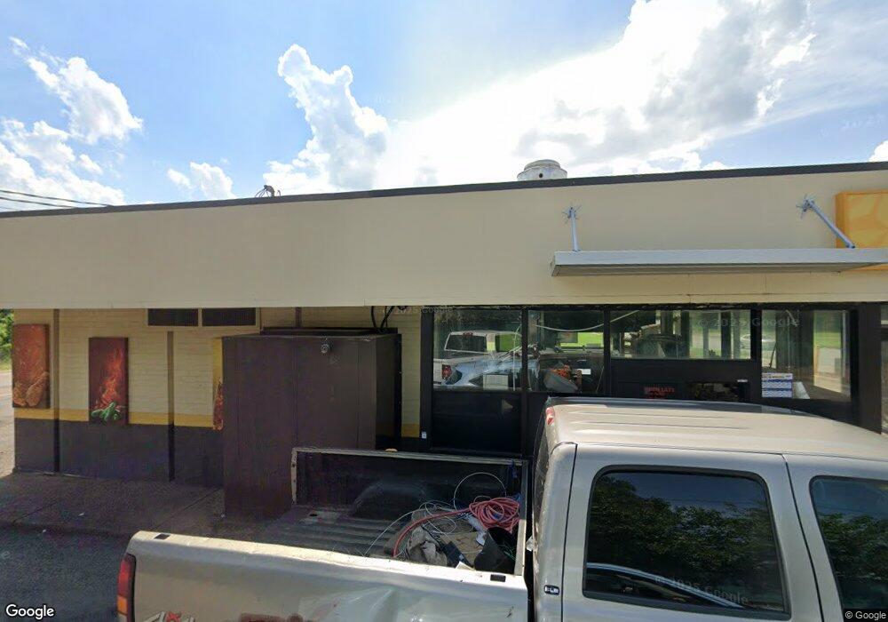 201 SE 29th St, Topeka, KS 66605 - photo 1