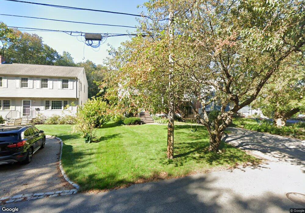 32 Webb St, Lexington, MA 02420 - photo 1