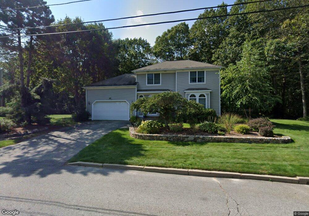 109 Castleton Dr, Cranston, RI 02921 - photo 1