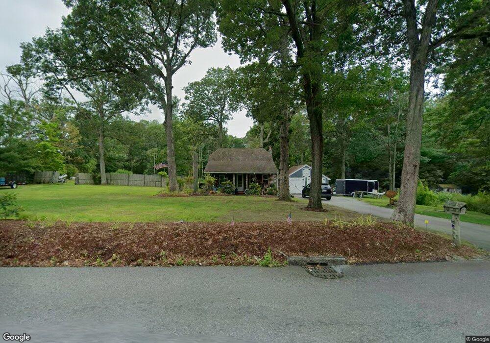 240 Metcalf Rd, North Attleboro, MA 02760 - photo 1