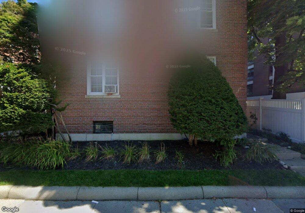 65 Park St unit 3,65, Brookline, MA 02446 - photo 1