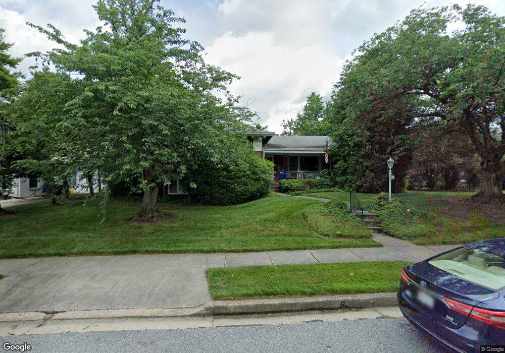 4 Saint Michaels Way, Baltimore, MD 21212 - photo 1