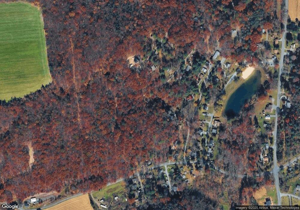 437 Windsor Rd, Kunkletown, PA 18058 - photo 1