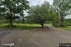 195 Pinecrest Dr, Poplarville, MS 39470