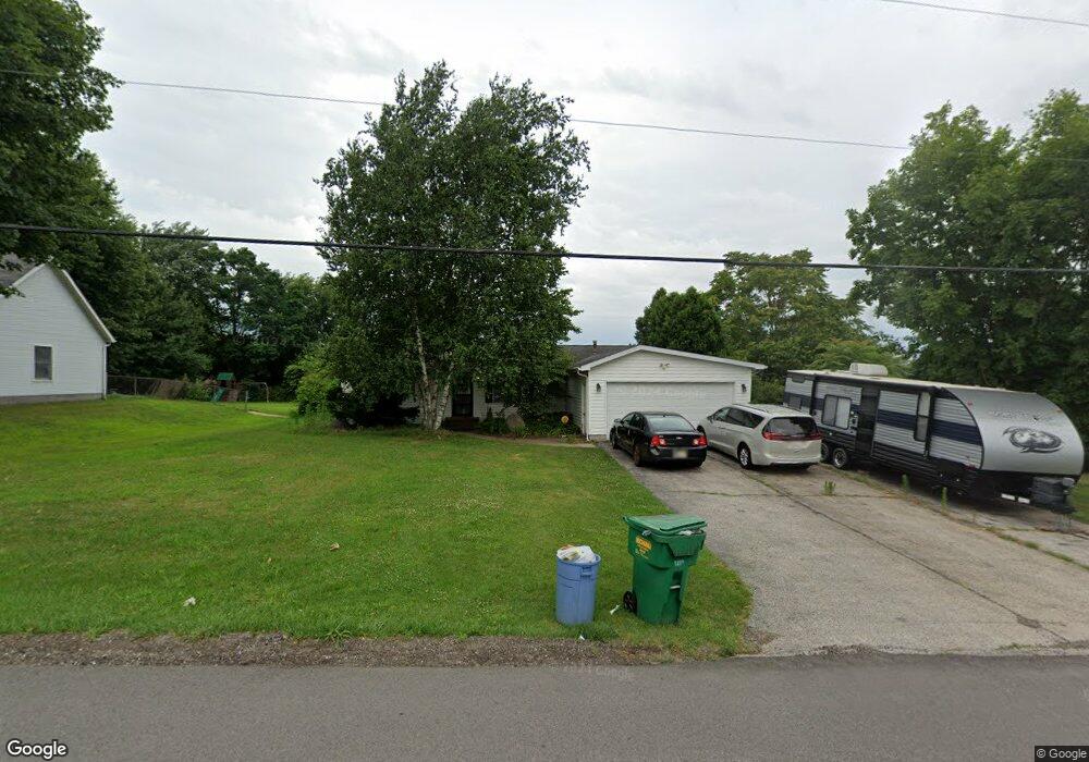 4072 N 400 W, La Porte, IN 46350 - photo 1