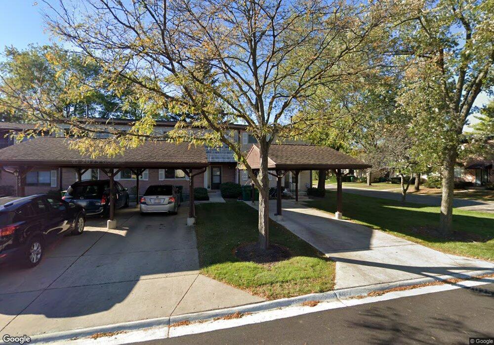 490 Kiowa Trail unit 24301, Wheeling, IL 60090 - photo 1