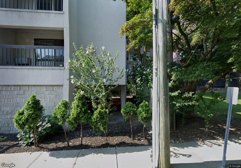 251 Greyrock Place unit 2, Stamford, CT 06901 - photo 1