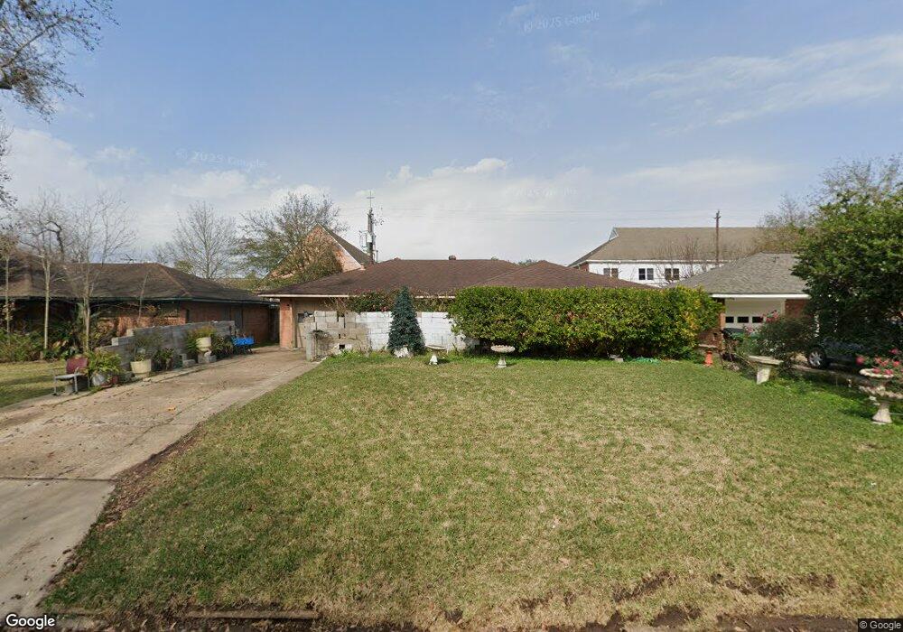 2022 Nina Lee Ln, Houston, TX 77018 - photo 1