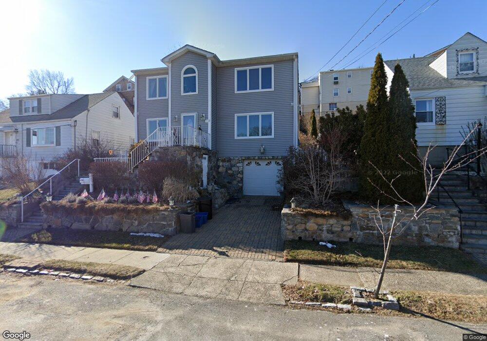 27 Sunrise Terrace, Yonkers, NY 10703 - photo 1