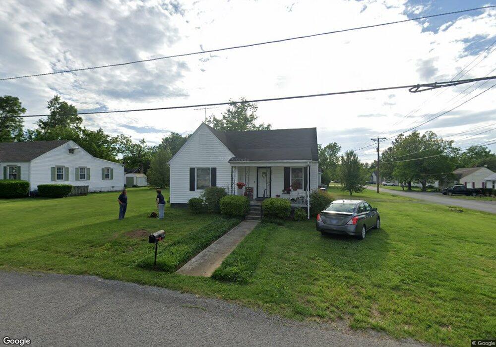 737 Hoover St, Shelbyville, TN 37160 - photo 1