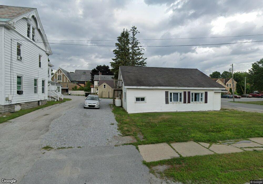 76 Grove St, Rutland, VT 05701 - photo 1