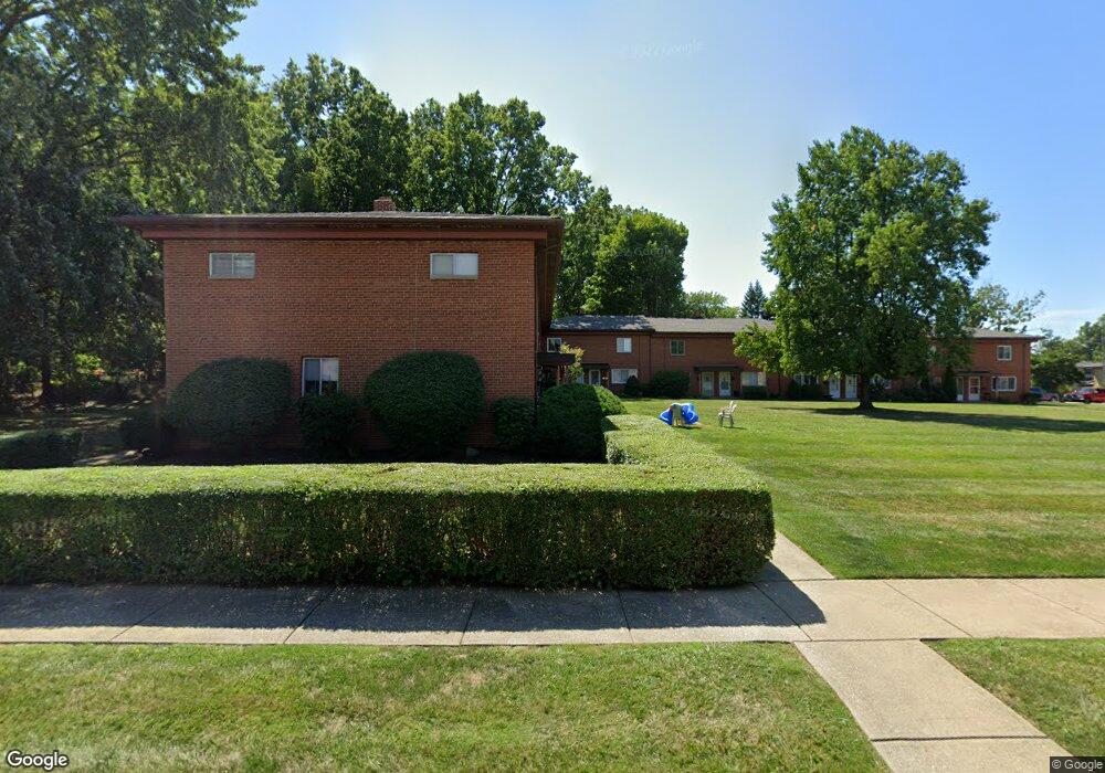 1690 Ridgewick Dr, Wickliffe, OH 44092 - photo 1