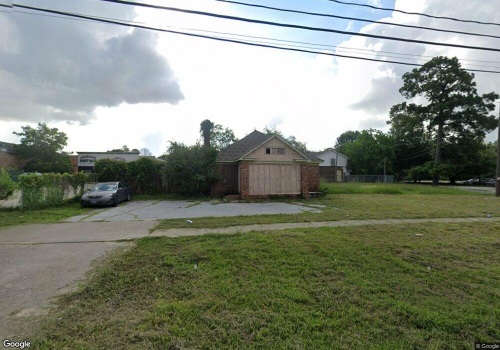 2927 Broadway St, Houston, TX 77017 - photo 1