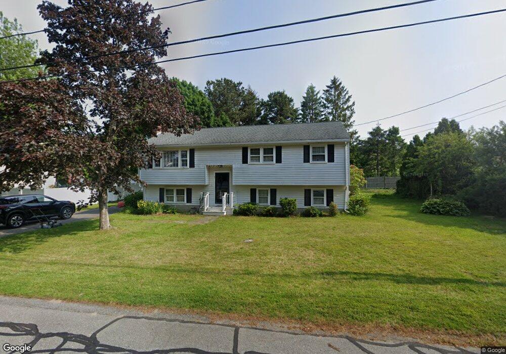 69 Sachem Dr, Sagamore Beach, MA 02562 - photo 1