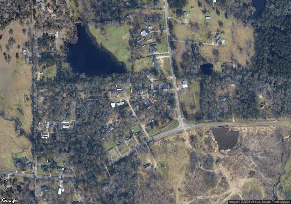 128 Bluejay Cir, Lufkin, TX 75904 - photo 1