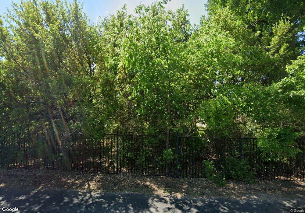 102 W Holt St, Sanger, TX 76266 - photo 1