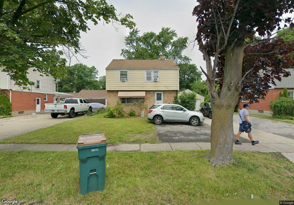 256 Meadow Dr, North Tonawanda, NY 14120 - photo 1