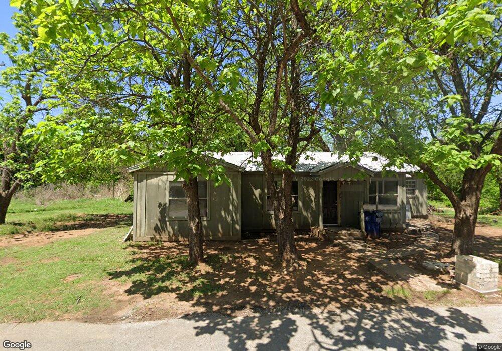 303 S 4th St, Duncan, OK 73533 - photo 1