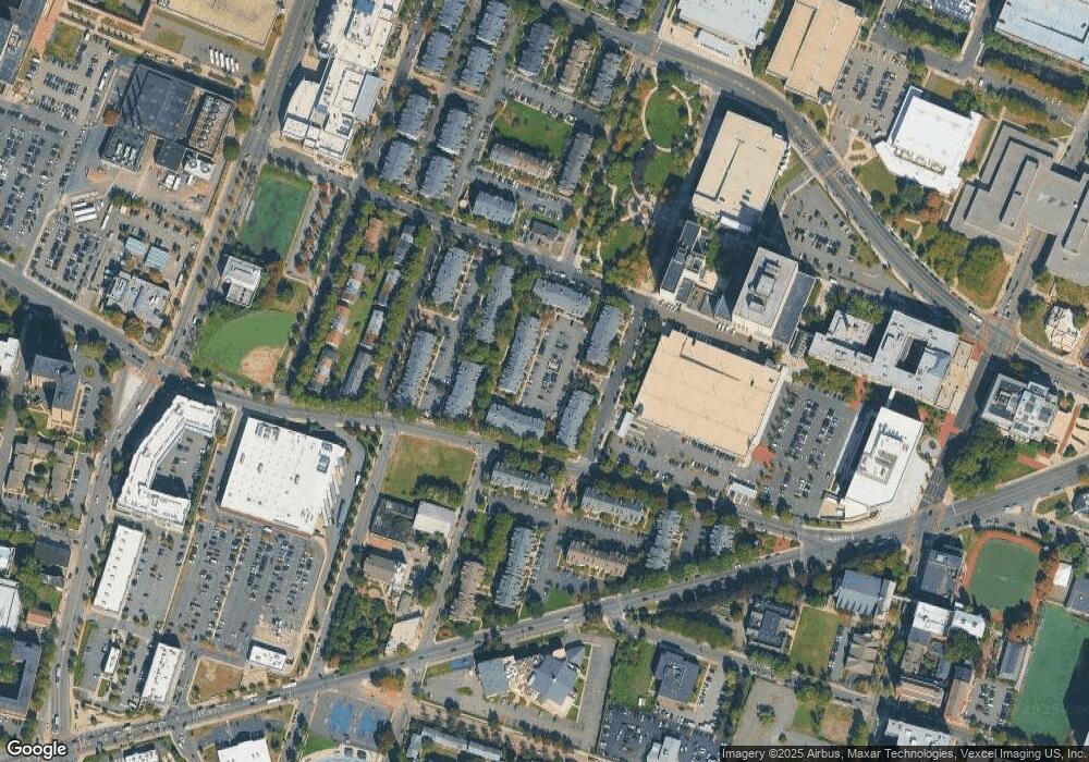 39 Howard Ct, Newark, NJ 07103 - photo 1