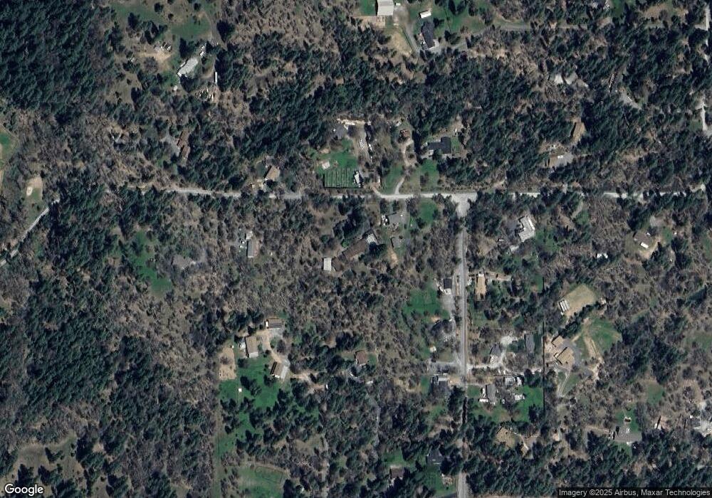 575 Catalpa Dr, Grants Pass, OR 97526 - photo 1