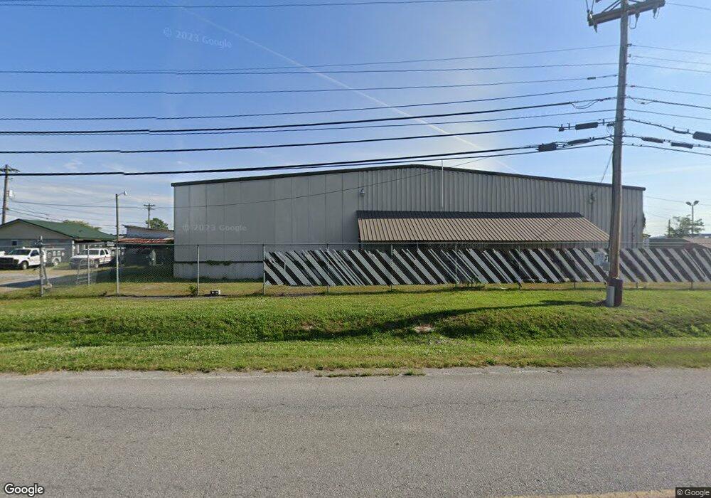 118 W Jackson St, Shelbyville, TN 37160 - photo 1