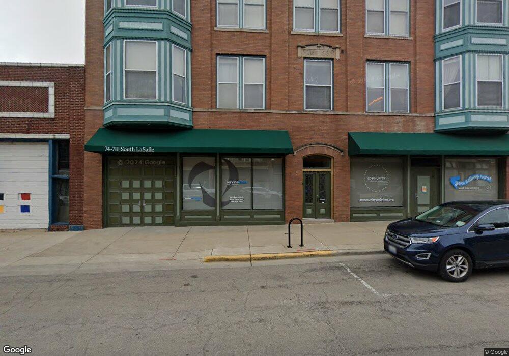 74 S Lasalle St unit 300, Aurora, IL 60505 - photo 1