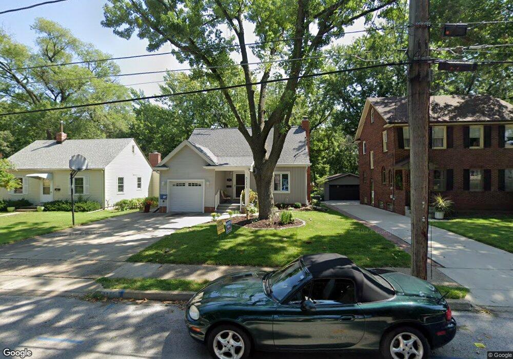 3111 40th Place, Des Moines, IA 50310 - photo 1