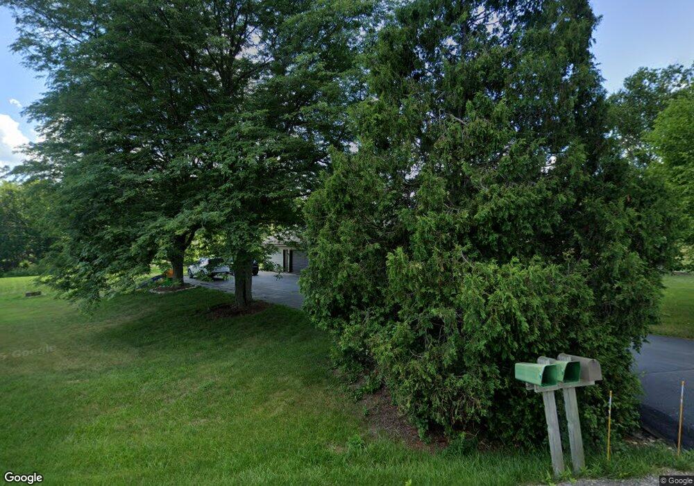 N51W27579 N Willow Creek Dr, Pewaukee, WI 53072 - photo 1