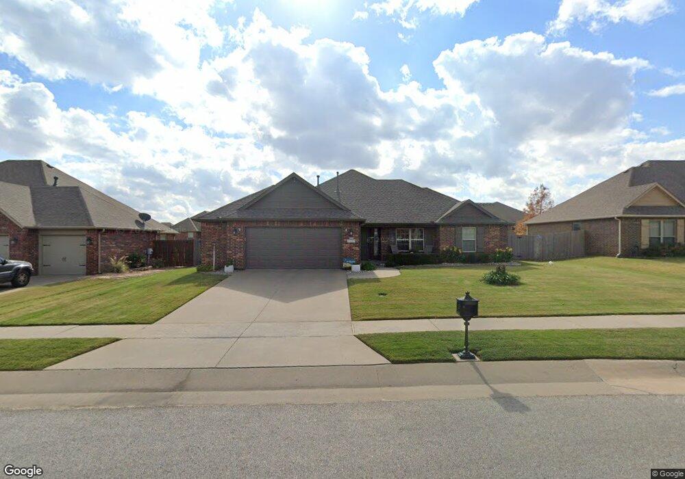 1629 E Edgewater St, Broken Arrow, OK 74012 - photo 1