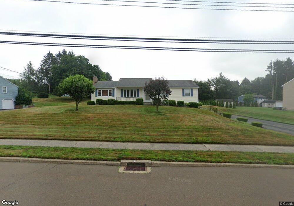 64 Minuteman Dr, North Haven, CT 06473 - photo 1