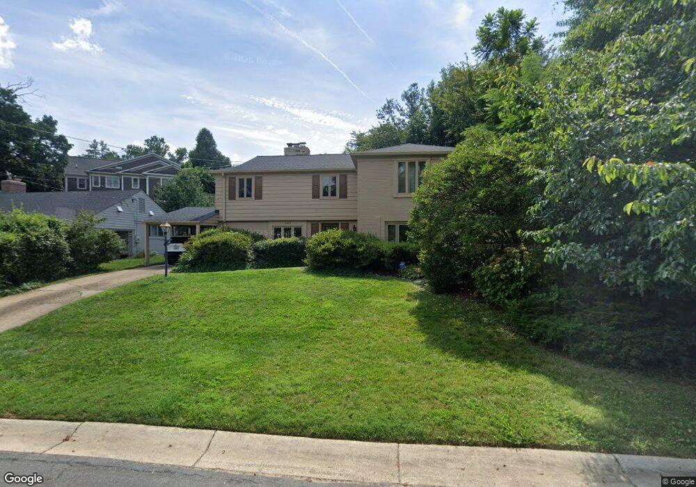 3304 Turner Ln, Chevy Chase, MD 20815 - photo 1