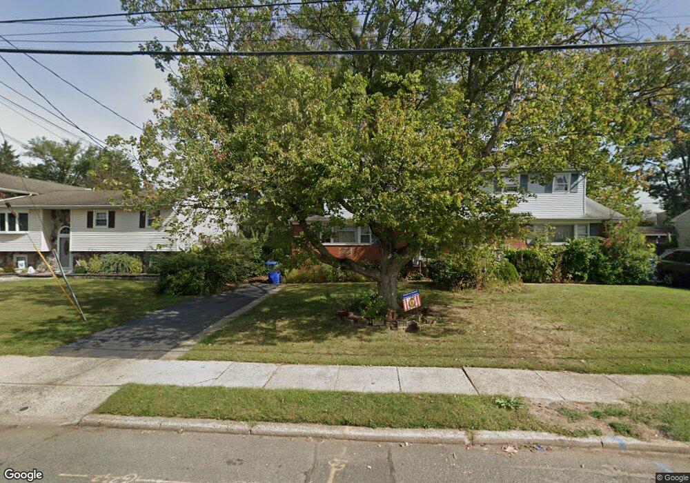 4 Venice Ave, Middlesex, NJ 08846 - photo 1