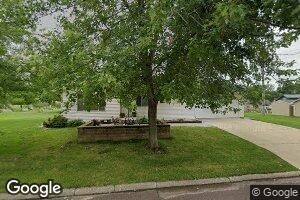 420 2nd St NW, Wells, MN 56097