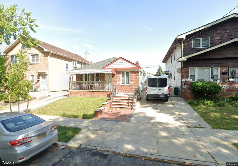 15711 20th Rd, Whitestone, NY 11357 - photo 1