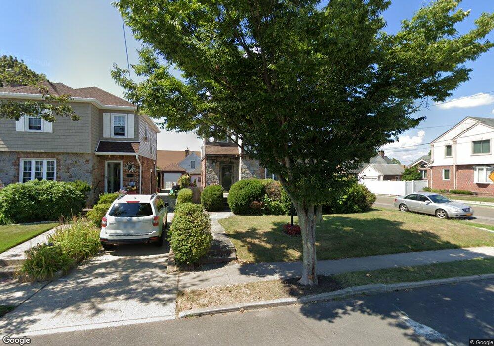 2630 202nd St, Bayside, NY 11360 - photo 1