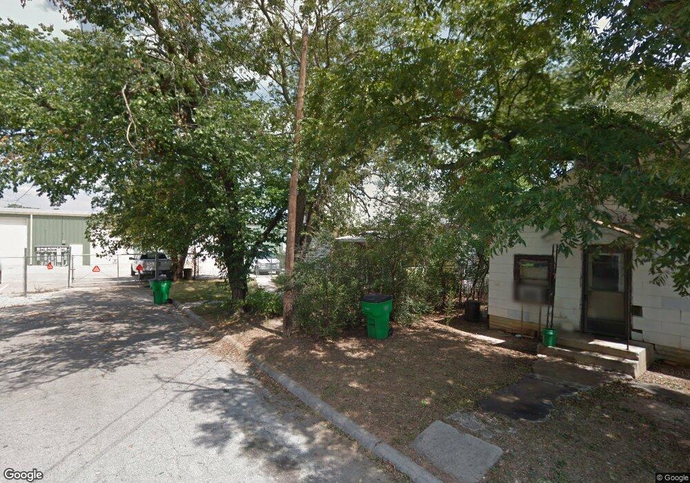 814 Moran St, Gainesville, TX 76240 - photo 1