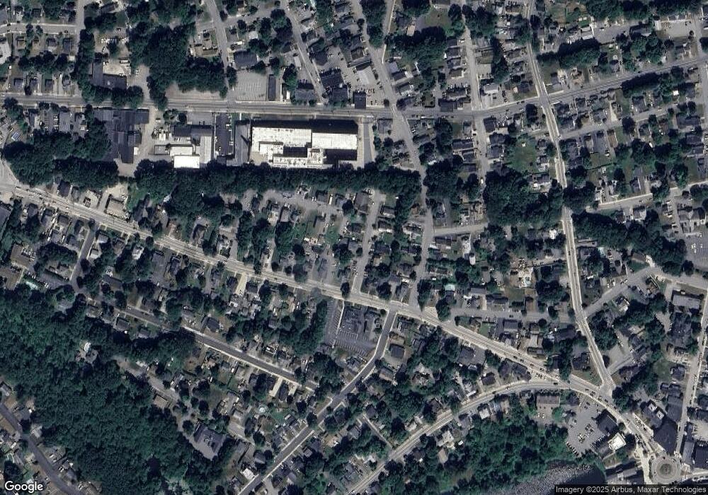 8 Arlington St, Hudson, MA 01749 - photo 1