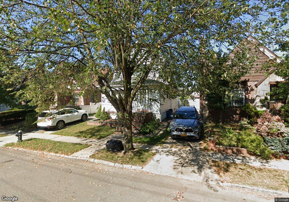 33-64 170th St, Flushing, NY 11358 - photo 1