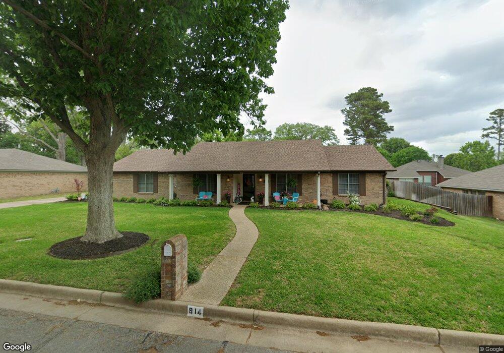 914 Pam Dr, Tyler, TX 75703 - photo 1