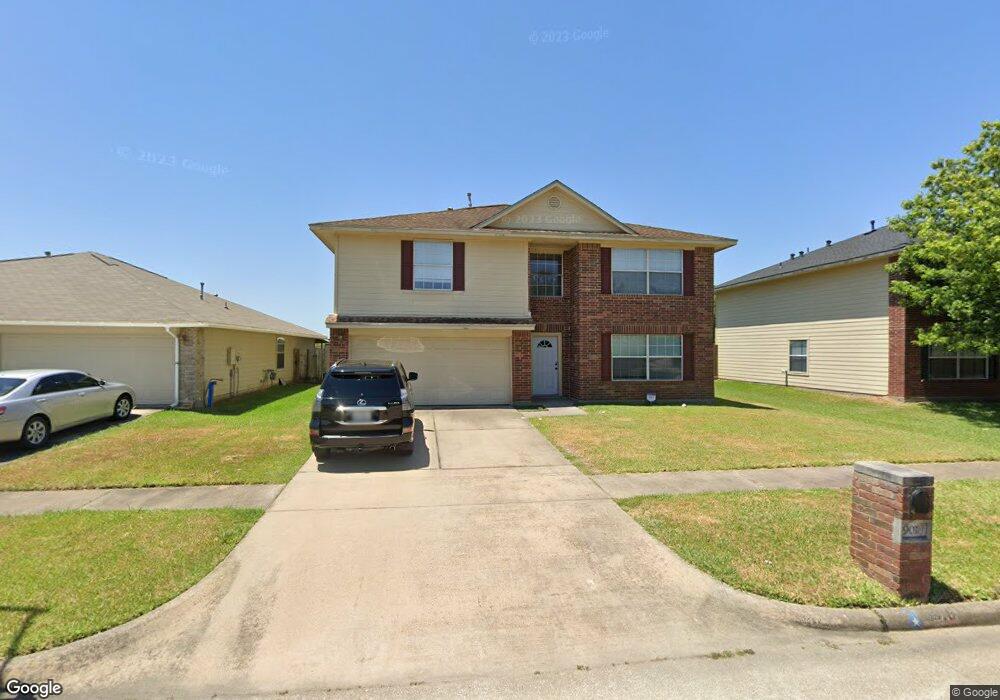 9018 Garden Breeze Dr, Houston, TX 77075 - photo 1