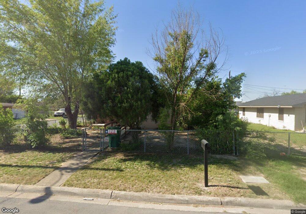 122 E Diaz St, Pharr, TX 78577 - photo 1