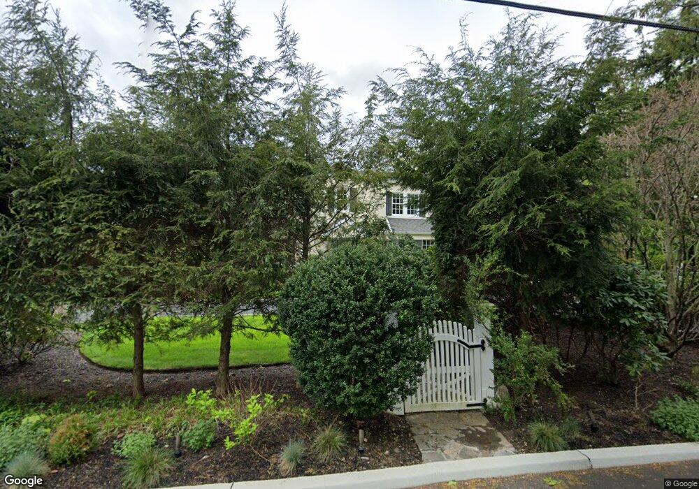 184 Tuttle Rd, Briarcliff Manor, NY 10510 - photo 1