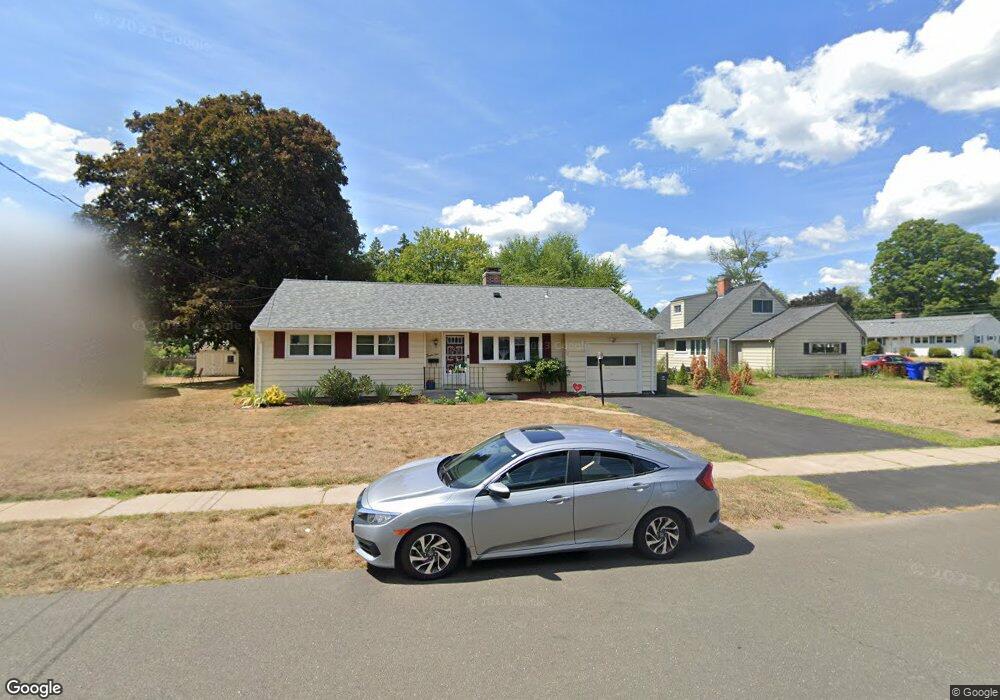 21 Regency Dr, West Hartford, CT 06110 - photo 1