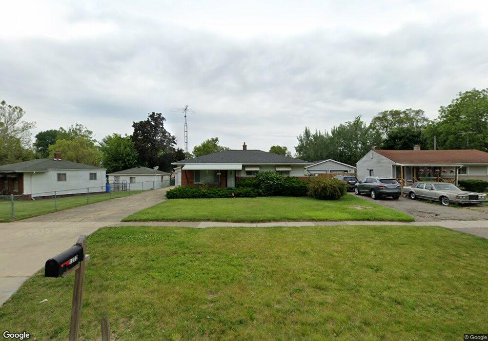 1222 W Coldwater Rd, Flint, MI 48505 - photo 1