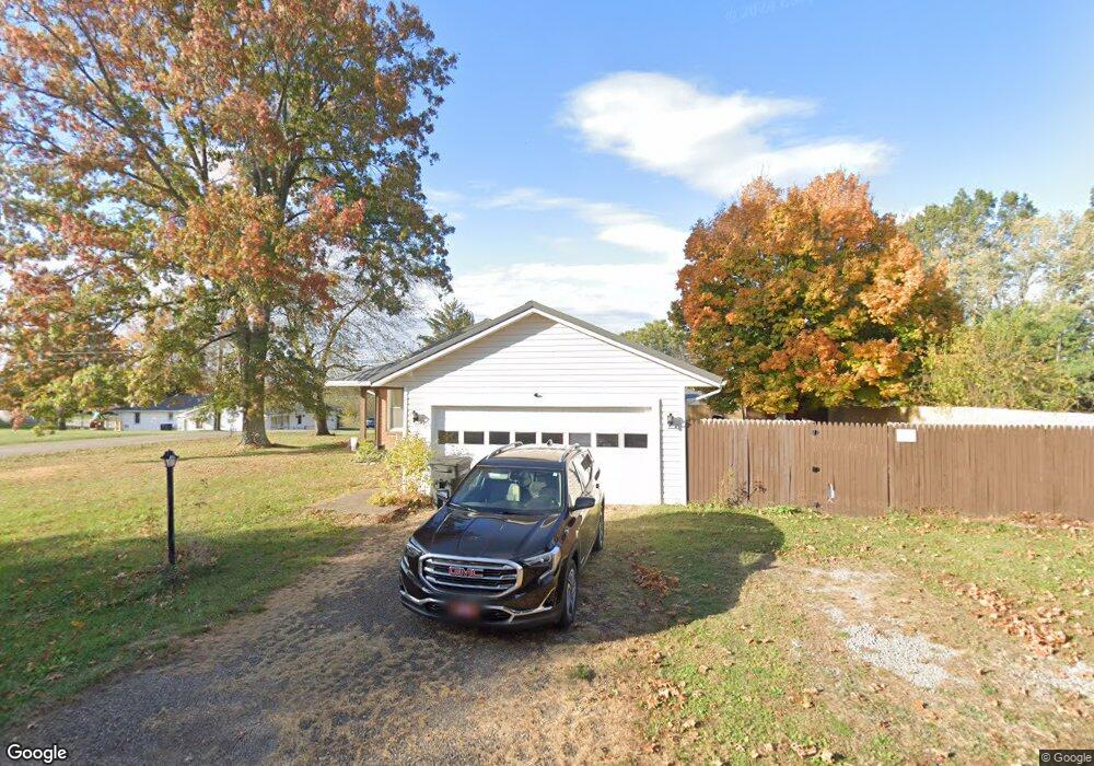 3005 Classic Dr, Maysville, KY 41056 - photo 1